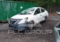2016 Nissan VERSA photo