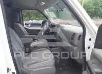 2016 Nissan NV 1500 фото