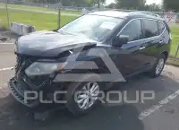 2016 Nissan ROGUE photo