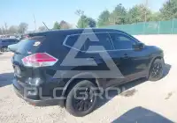 2016 Nissan ROGUE photo