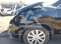 2016 Nissan ROGUE photo