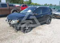 2016 Nissan ROGUE photo