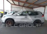 2016 Nissan ROGUE photo
