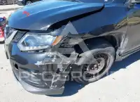 2016 Nissan ROGUE photo