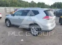 2016 Nissan ROGUE photo