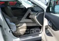 2016 Nissan ROGUE photo