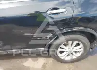 2016 Nissan ROGUE фото