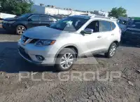 2016 Nissan ROGUE photo