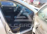 2016 Nissan ROGUE photo