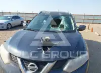 2016 Nissan ROGUE photo