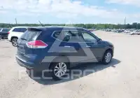 2016 Nissan ROGUE photo
