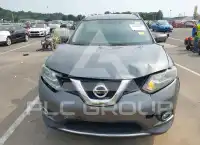 2016 Nissan ROGUE photo