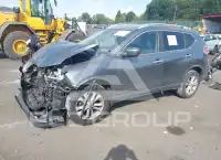 2016 Nissan ROGUE photo