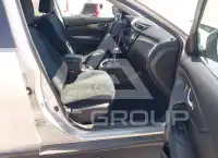 2016 Nissan ROGUE photo