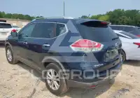 2016 Nissan ROGUE photo