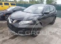 2016 Nissan ROGUE photo