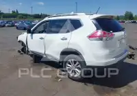 2016 Nissan ROGUE photo