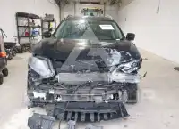 2016 Nissan ROGUE photo