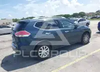 2016 Nissan ROGUE photo