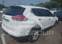 2016 Nissan ROGUE photo