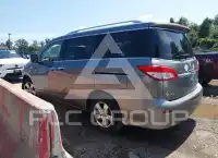 2016 Nissan QUEST photo