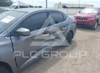 2016 Nissan SENTRA фото