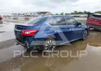 2016 Nissan SENTRA фото