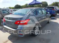 2016 Nissan SENTRA photo