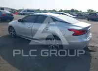 2016 Nissan MAXIMA photo