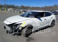 2016 Nissan MAXIMA фото