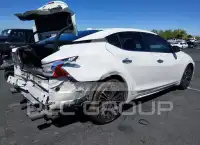 2016 Nissan MAXIMA photo