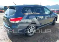 2016 Nissan PATHFINDER photo