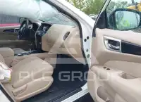 2016 Nissan PATHFINDER photo