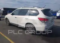 2016 Nissan PATHFINDER photo