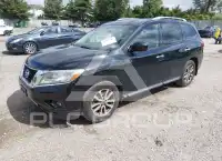 2016 Nissan PATHFINDER photo