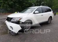2016 Nissan PATHFINDER photo