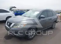 2016 Nissan PATHFINDER photo