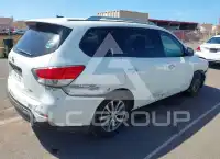 2016 Nissan PATHFINDER photo