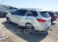 2016 Nissan PATHFINDER photo