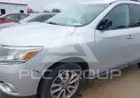 2016 Nissan PATHFINDER photo