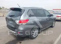 2016 Nissan PATHFINDER photo