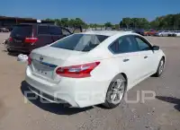 2016 Nissan ALTIMA photo