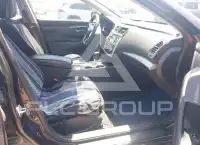 2016 Nissan ALTIMA photo