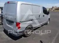 2016 Nissan NV 200 фото