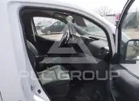 2016 Nissan NV 200 фото