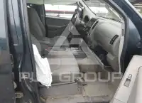2016 Nissan FRONTIER photo