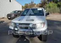 2016 Nissan FRONTIER photo