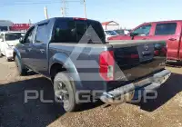 2016 Nissan FRONTIER photo