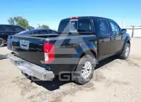 2016 Nissan FRONTIER photo
