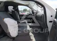 2016 Nissan FRONTIER photo